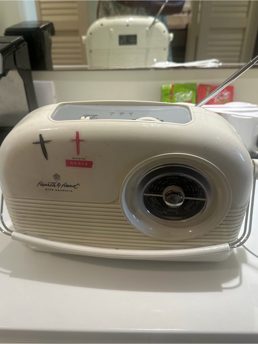 Hearth & Hand Cream Retro Portable Radio with Gray Accents (broken handle)